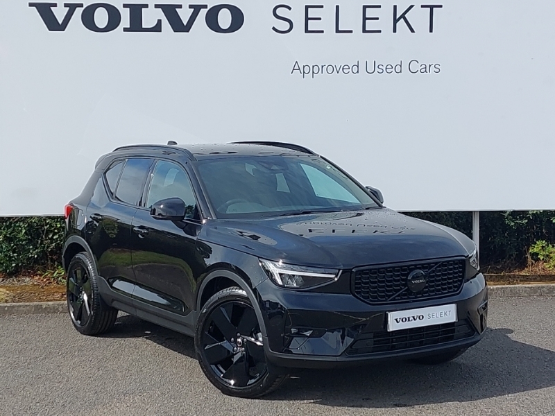 Volvo XC40 2.0 B3p Plus Black Edition Black