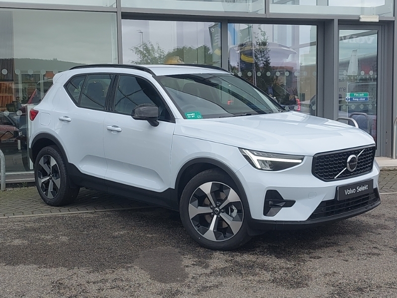 Volvo XC40 B4 197Bhp Ultra Dark Mild Hybrid - 360 Parking Green #7