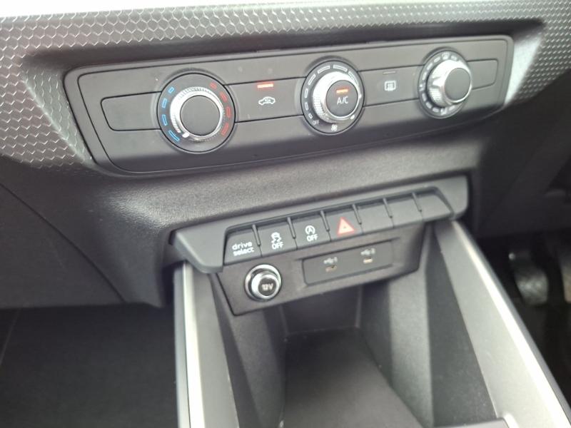 Audi A1 1.0 Tfsi 30 Sport Sportback Euro Black #10