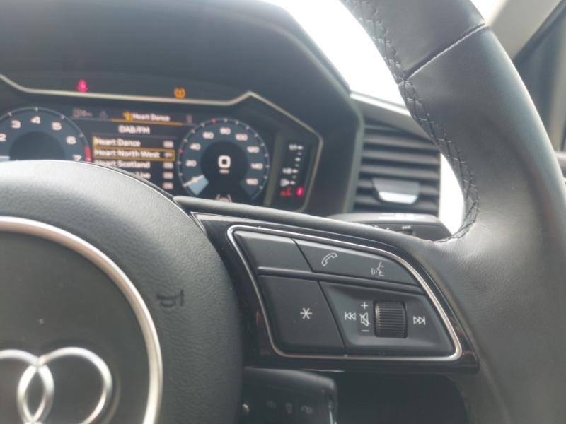 Audi A1 1.0 Tfsi 30 Sport Sportback S Tronic White #13