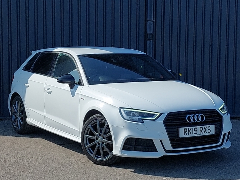 Audi A3 30 Tfsi 116 Black Edition White