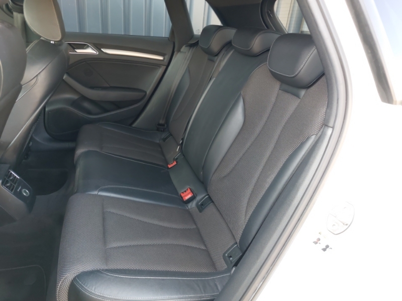 Audi A3 30 Tfsi 116 Black Edition White #6