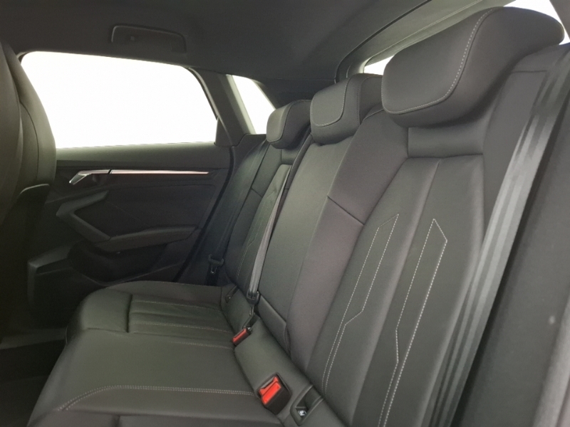 Audi A3 35 Tfsi S Line S Tronic White #6