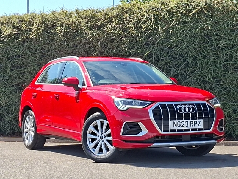 Audi Q3 35 Tfsi Sport Red