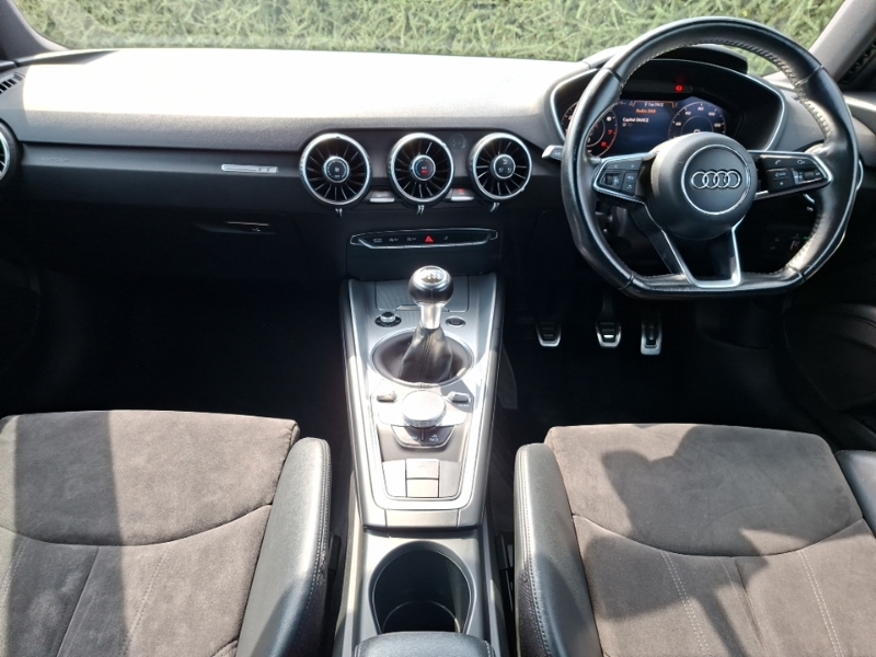 Audi TT 1.8T Fsi Sport White #3