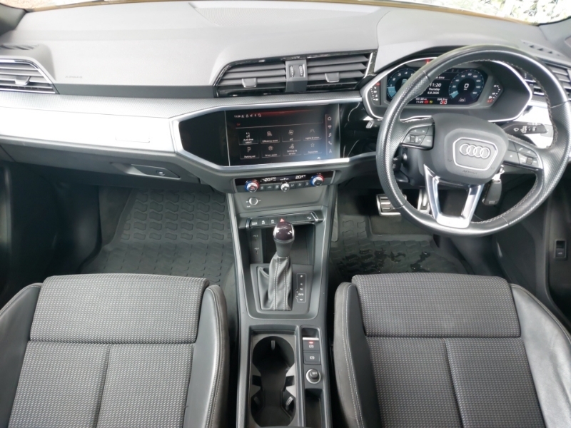 Audi Q3 35 Tfsi S Line S Tronic Grey #3