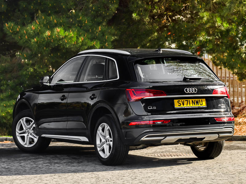 Audi Q5 40 Tdi Quattro Sport S Tronic Black #2