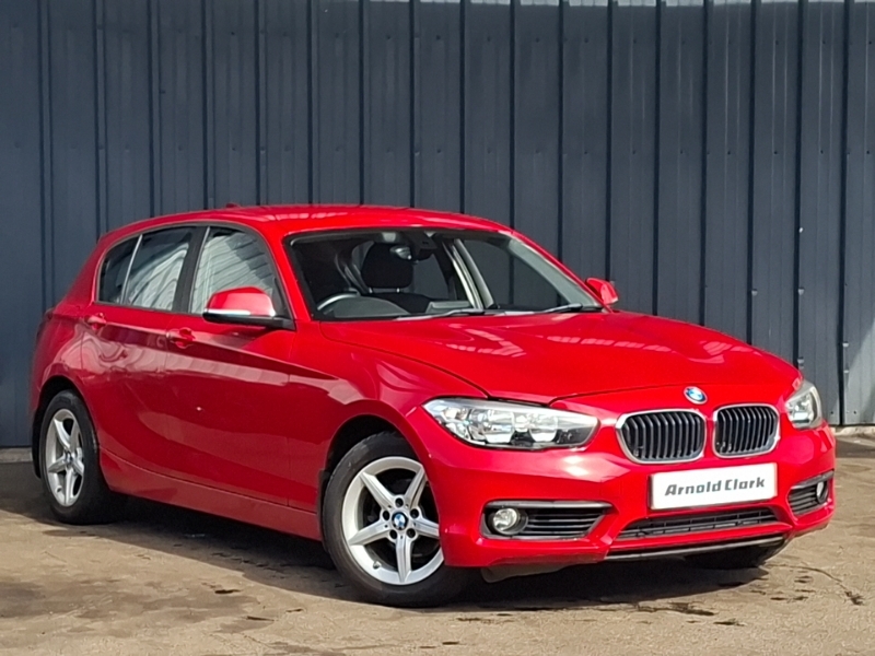 BMW 1 Series 118I 1.5 Se Step Red