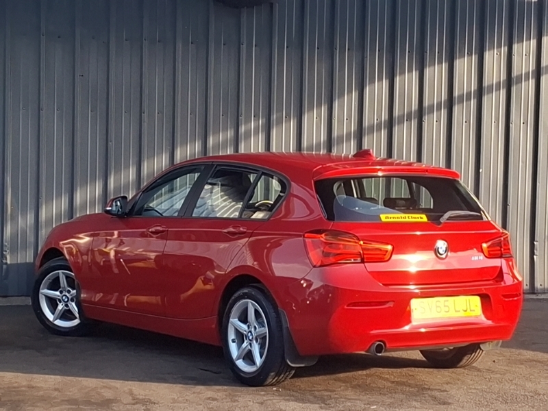 BMW 1 Series 118I 1.5 Se Step Red #2