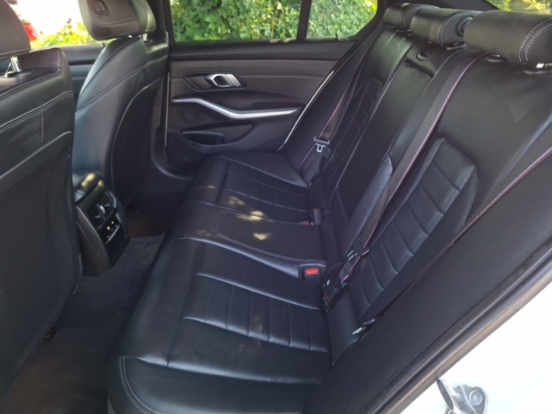 BMW 3 Series 320I M Sport Step White #6