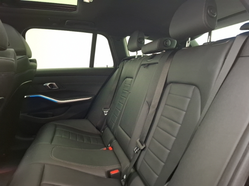 BMW 3 Series 320I M Sport Step Black #6