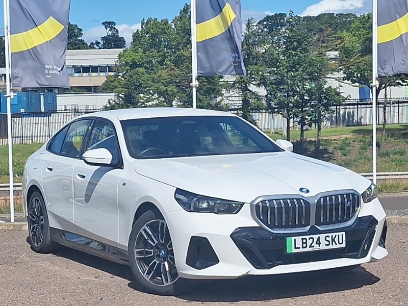 BMW i5 250Kw Edrive40 M Sport 84Kwh White