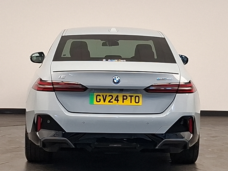 BMW i5 250Kw Edr40 M Sport Pro 84Kwh At Teccmf22kw Black #15