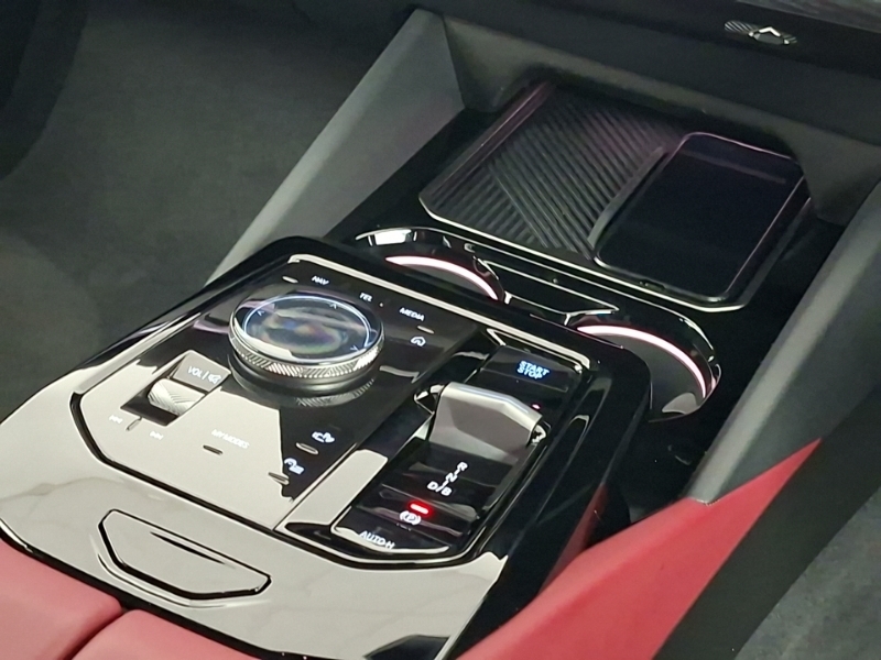 BMW i5 250Kw Edr40 M Sport Pro 84Kwh At Teccmf22kw Black #10