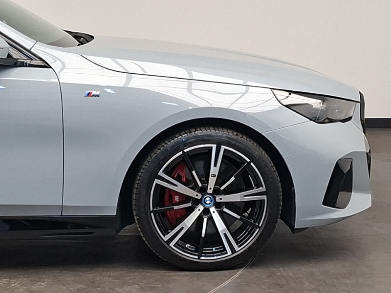 BMW i5 250Kw Edr40 M Sport Pro 84Kwh At Teccmf22kw Black #14