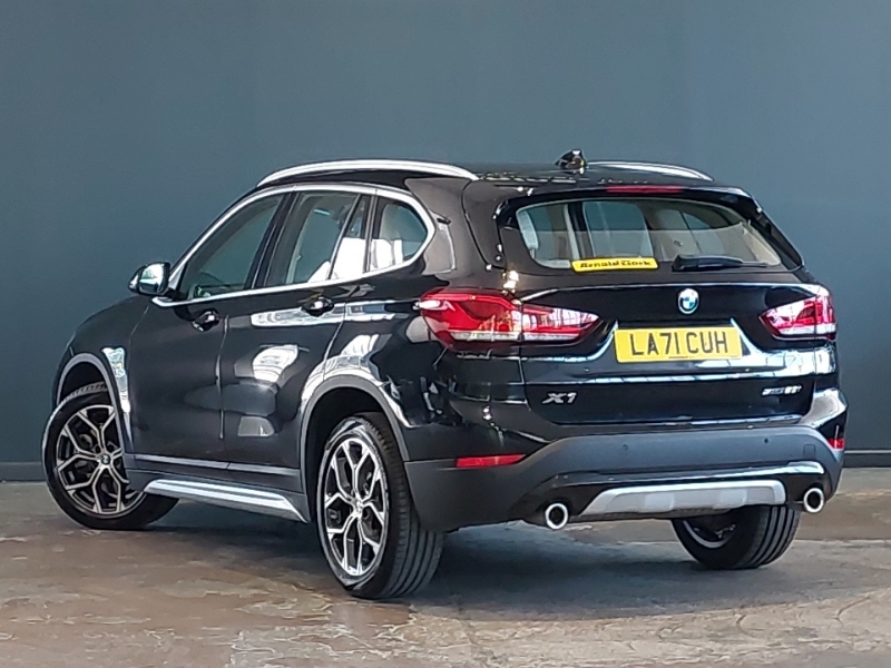 BMW X1 Sdrive 20I Xline Step Black #2