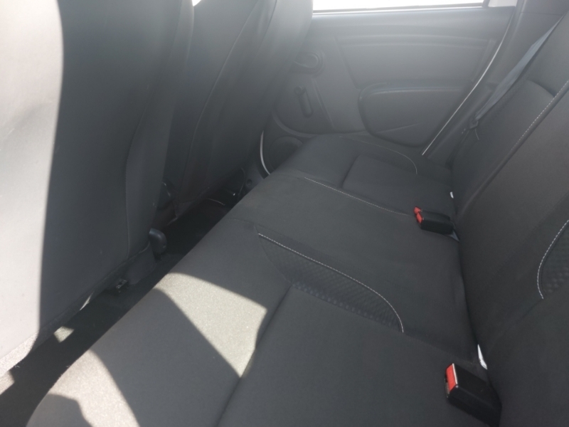 Dacia Duster 1.6 Sce 115 Air White #6