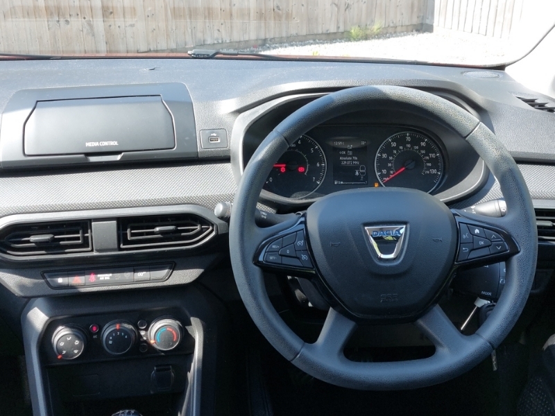 Dacia Sandero 1.0 Tce Prestige Hatchback Euro Orange #8