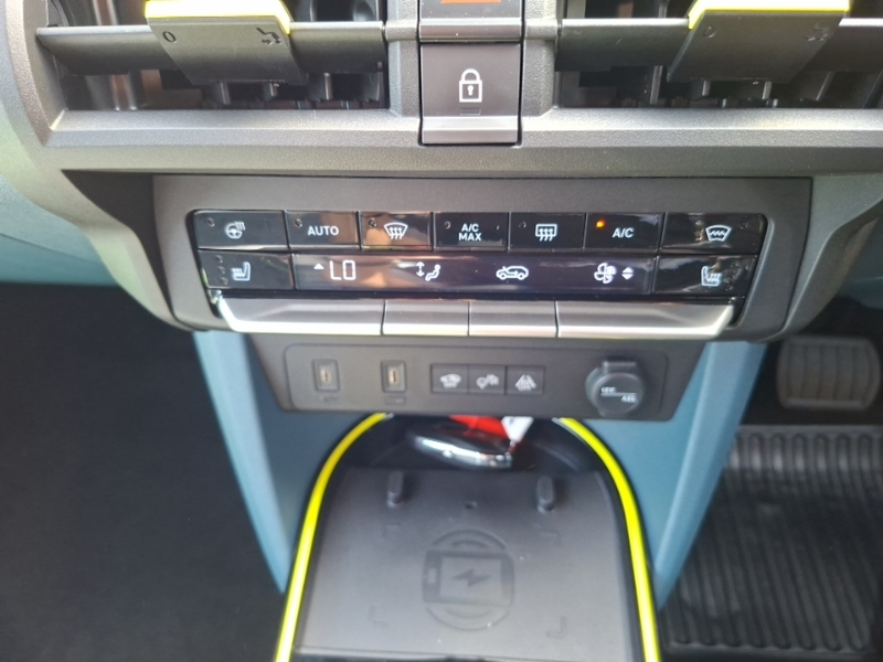 Fiat Panda Fiat Grande Panda Hybrid 48V 110 Yellow #17