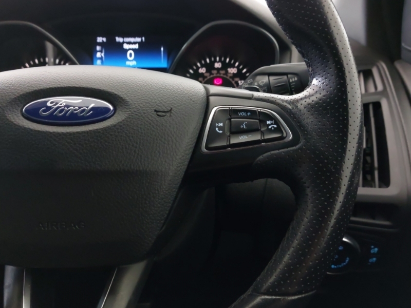 Ford Focus 1.0T Ecoboost Titanium Estate Euro 6 Blue #13