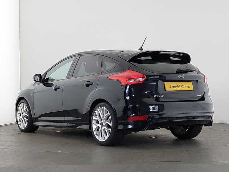 Ford Focus 1.0 Ecoboost 125 St-line Black #2
