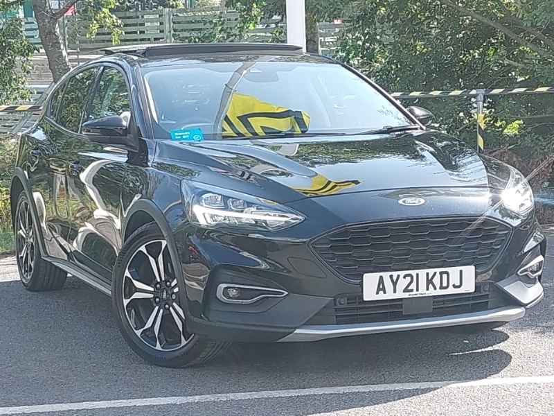 Ford Focus Estate 1.5 Focus Zetec Estate 1.5L Ecoblue 120Ps F Silver #1