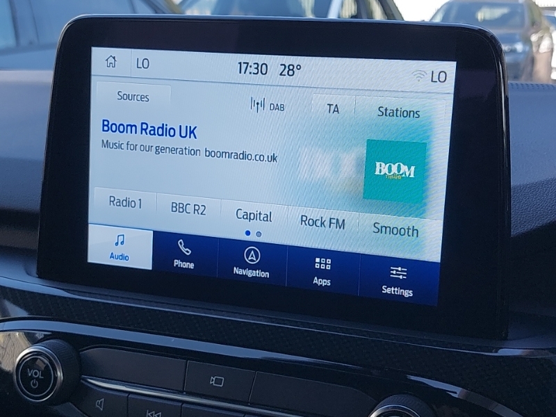 Ford Kuga 2.5 Fhev St-line X Edition Cvt Estate White #11