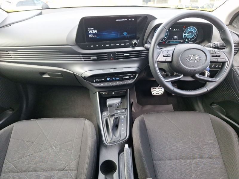 Hyundai Bayon 1.0 Tgdi 48V Mhev Premium Dct White #3