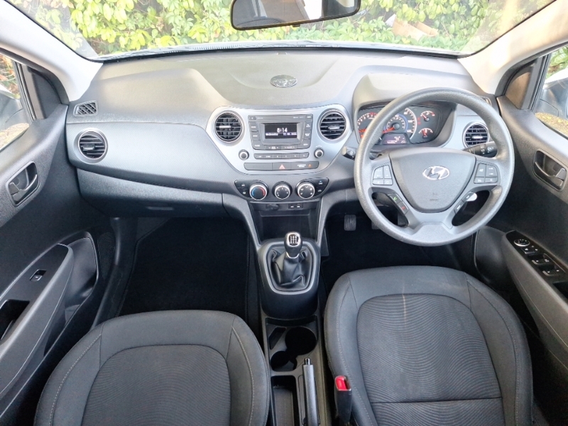 Hyundai I10 1.0 Se White #3