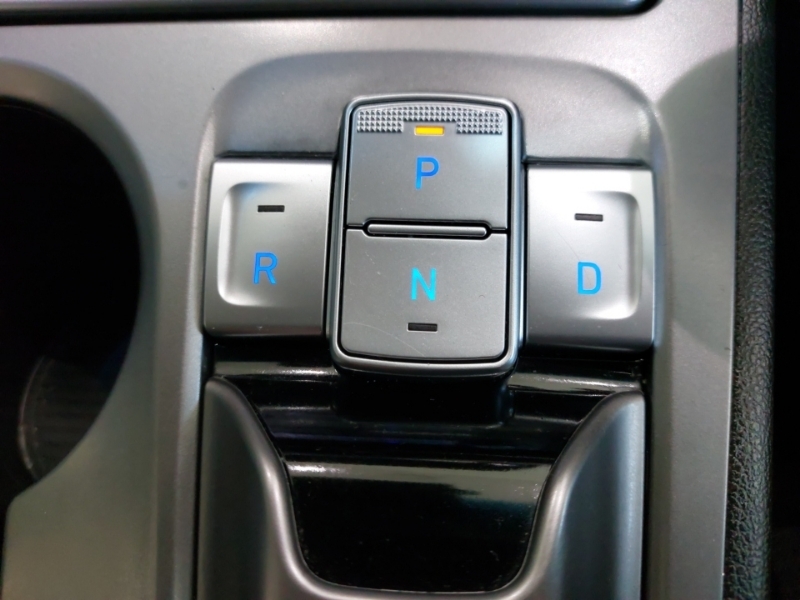 Hyundai Kona 150Kw Premium 64Kwh Red #16