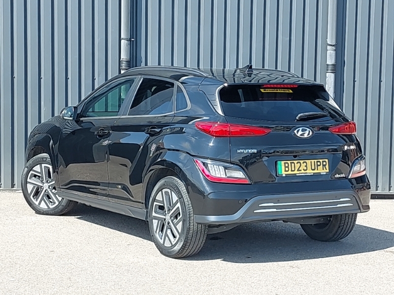 Hyundai Kona 150Kw Ultimate 64Kwh Black #2