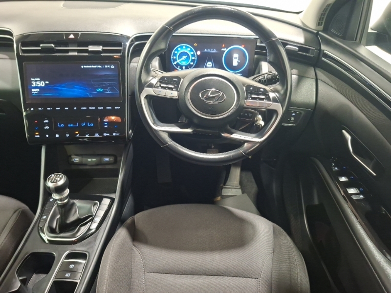 Hyundai Tucson 1.6 Tgdi Se Connect 2Wd White #8