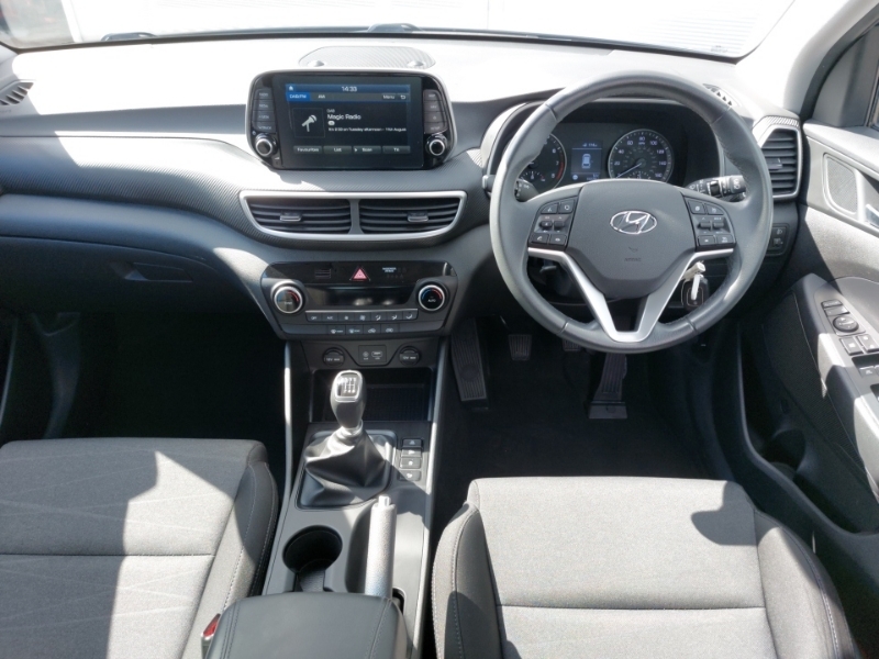 Hyundai Tucson 1.6 Gdi Se Nav 2Wd Black #3