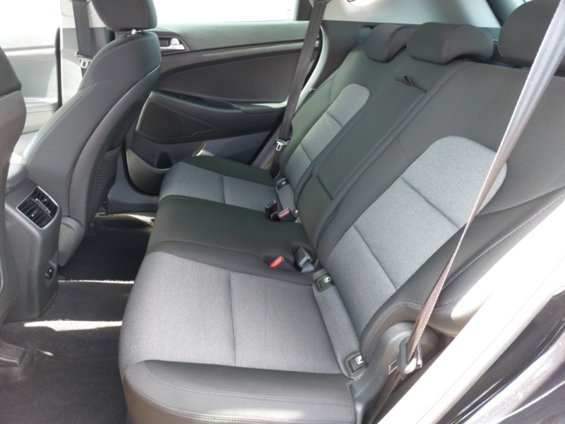 Hyundai Tucson 1.6 Gdi Se Nav 2Wd Black #6