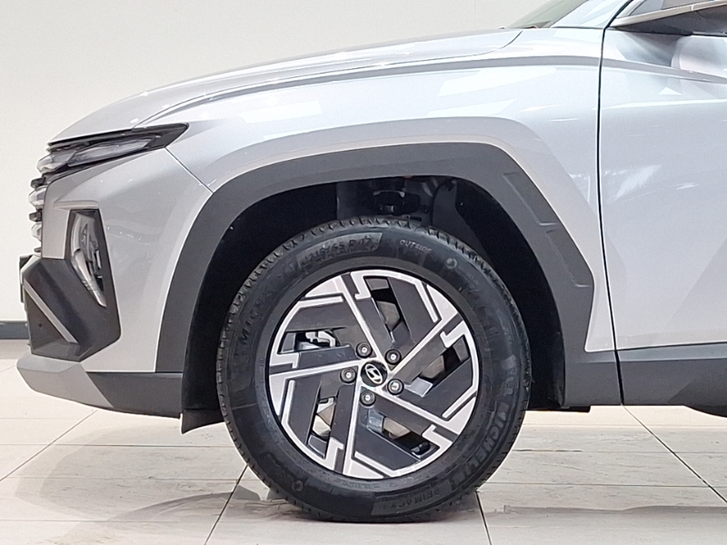 Hyundai Tucson 1.6T 239 Hybrid Black Line Red #19