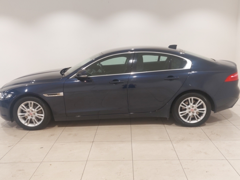 Jaguar XE 2.0 Ingenium Prestige Blue #4