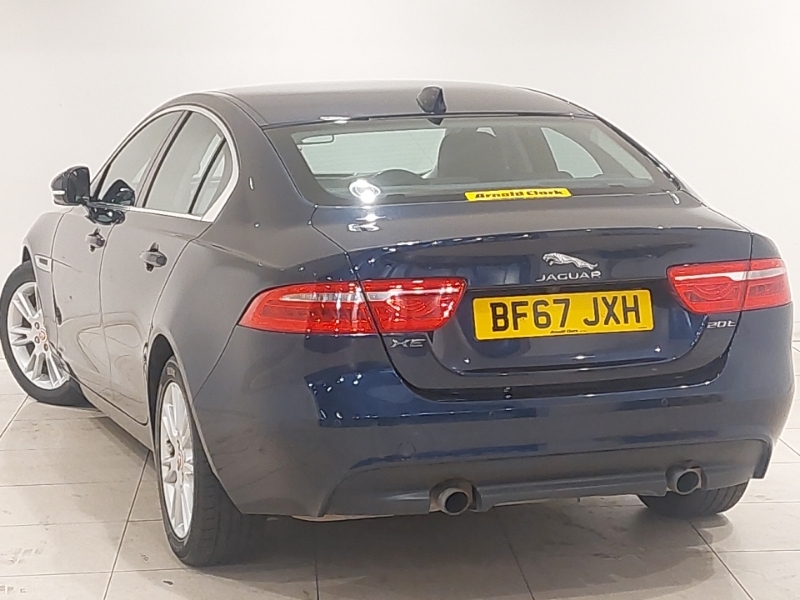 Jaguar XE 2.0 Ingenium Prestige Blue #2