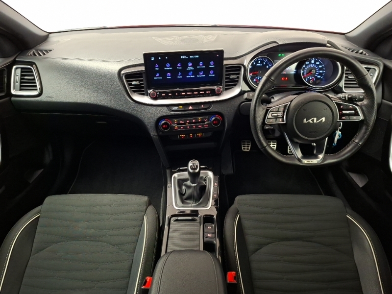 Kia Ceed 1.5T Gdi Isg 138 Gt-line Red #3