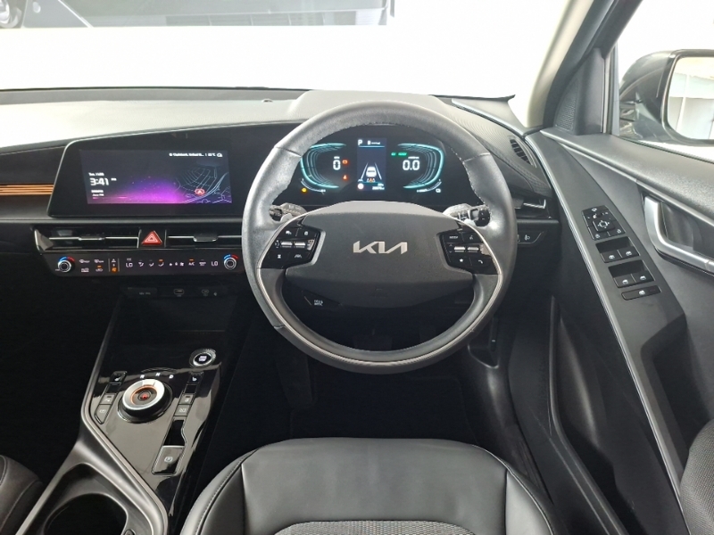 Kia Niro 1.6 Gdi 11.1Kwh 4 Suv Plug-in Hybrid Dc  #8