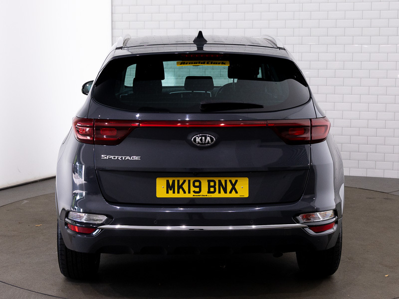 Kia Sportage 1.6 Gdi 1 Suv White #12
