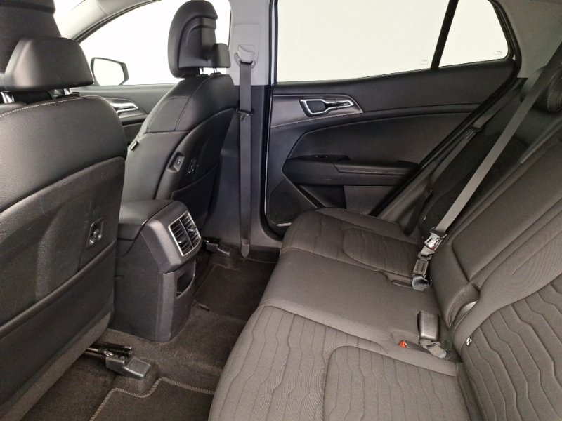 Kia Sportage 1.6T Gdi Isg 3 White #6