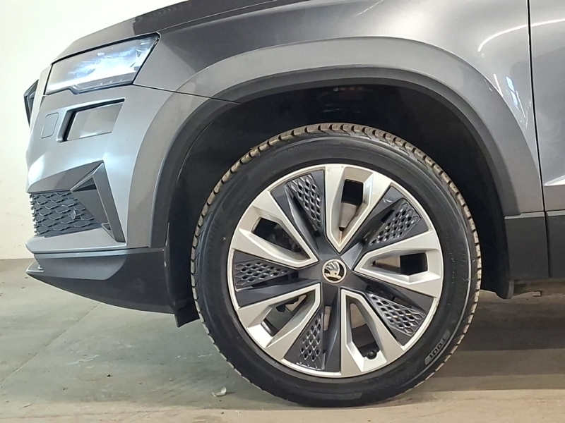 Skoda Karoq 1.5 Tsi 150Ps Sportline Dsg White #19