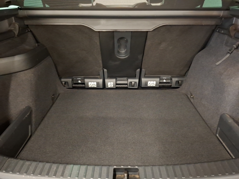 Skoda Karoq 1.5 Tsi 150Ps Sportline Dsg White #18