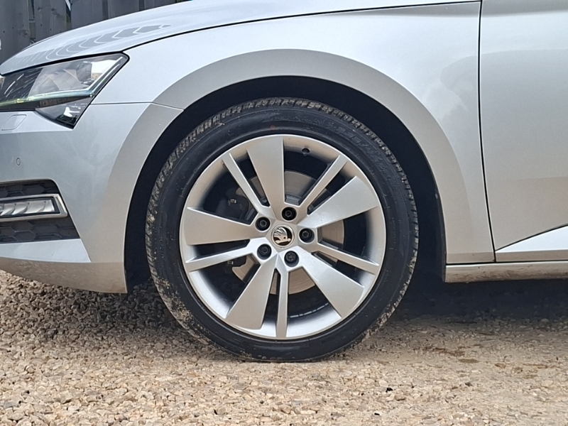 Skoda Superb 2019 2.0 Tdi Laurin Klement Estate Ds White #19
