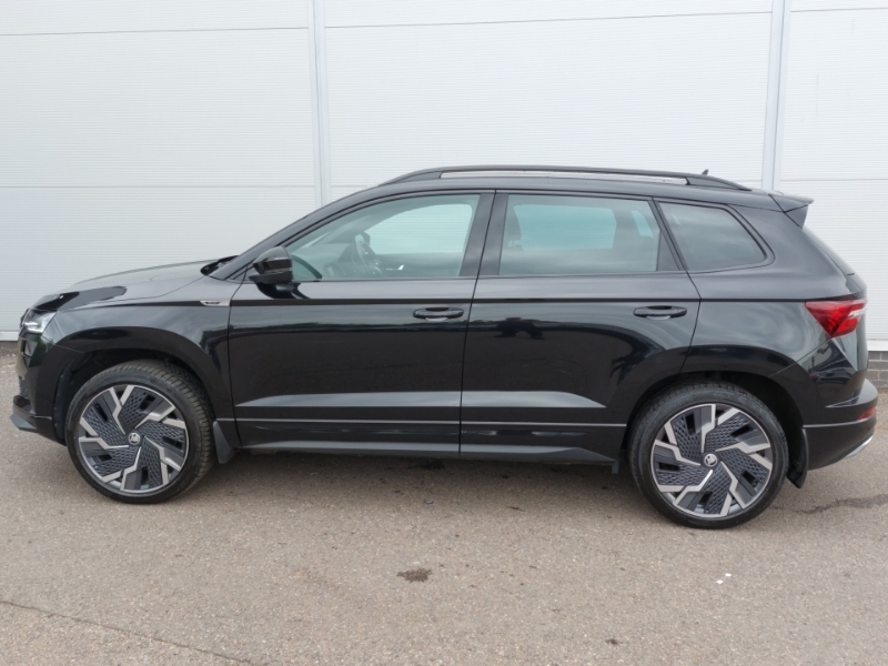 Skoda Karoq 2.0 Tsi Sportline 4X4 Dsg Black #4