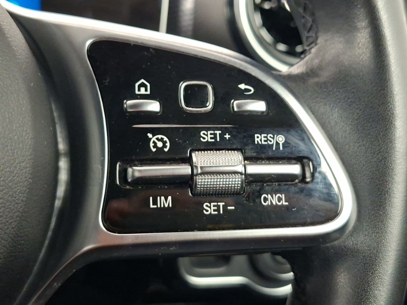 Mercedes-Benz A Class 1.3 A200 Amg Line Saloon 7G-dct Euro 6 White #13