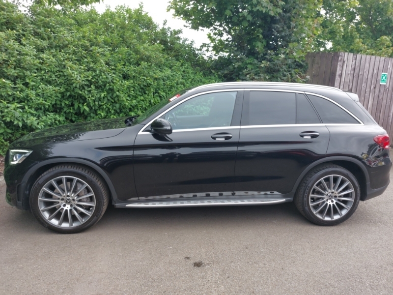 Mercedes-Benz GLC Class Glc 300D 4Matic Amg Line Premium 9G-tronic Black #4