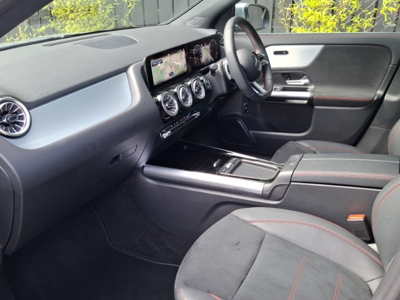 Mercedes-Benz GLA Class 1.3 Gla180h Mhev Sport Edition Suv Hybr #5