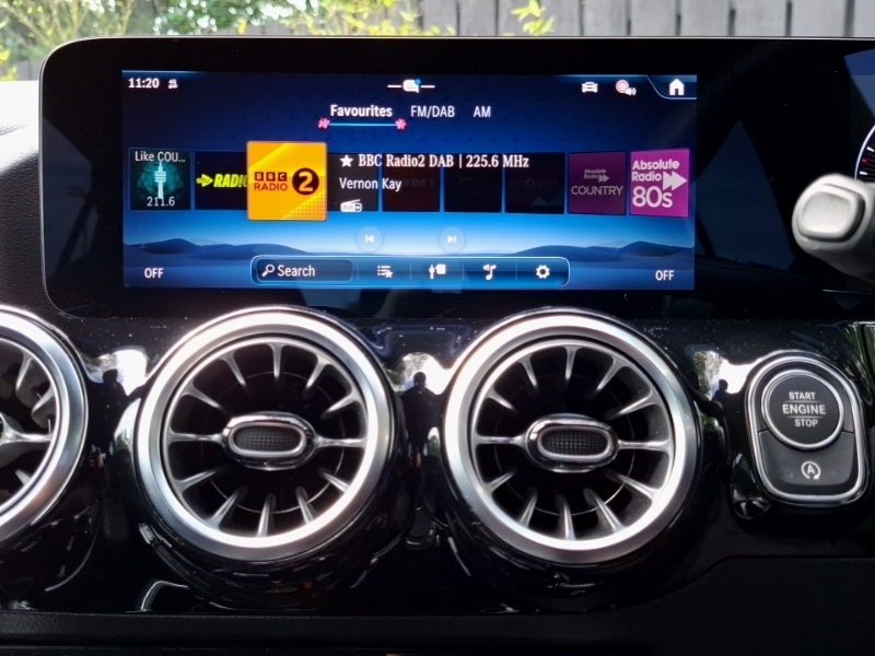 Mercedes-Benz GLA Class 1.3 Gla180h Mhev Sport Edition Suv Hybr #11