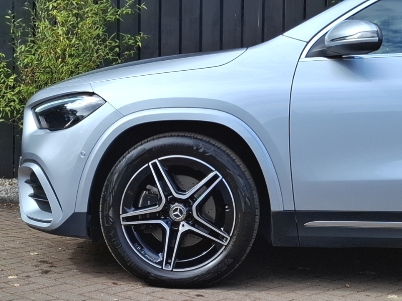 Mercedes-Benz GLA Class 1.3 Gla180h Mhev Sport Edition Suv Hybr #19